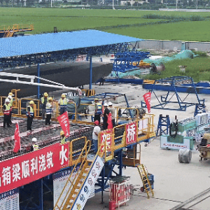 建成投产！事关盐宜高铁泰兴段